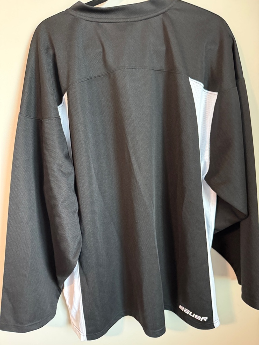 Bauer Black and White Hockey Jersey - Picture 4 of 4